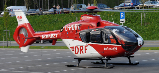 EC 135 DRF Luftrettung, Friedrichshafen, 15.04.11
